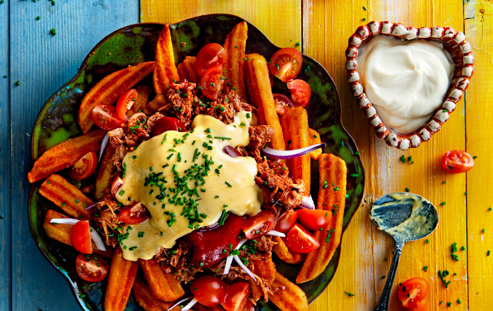 Thumbnail video BBQ Pulled Chicken loaded fries