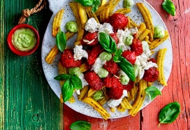 Meatballs Pizzastyle loaded fries