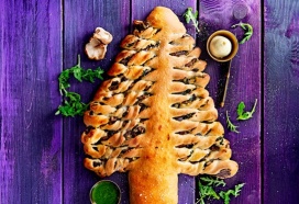 Gevuld kerstboombrood