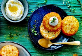 Pompoentartaar met röstirondje en geklopte feta